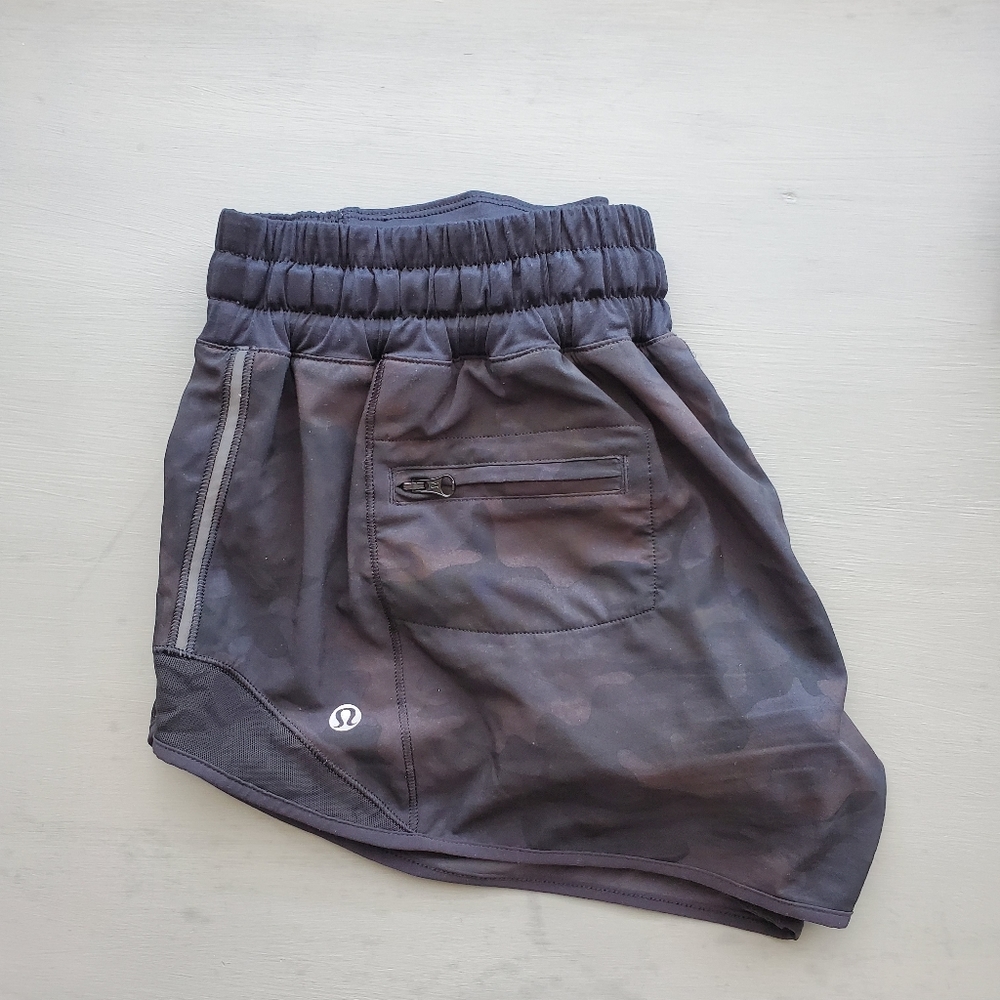 Lululemon Hottie Hot Shorts